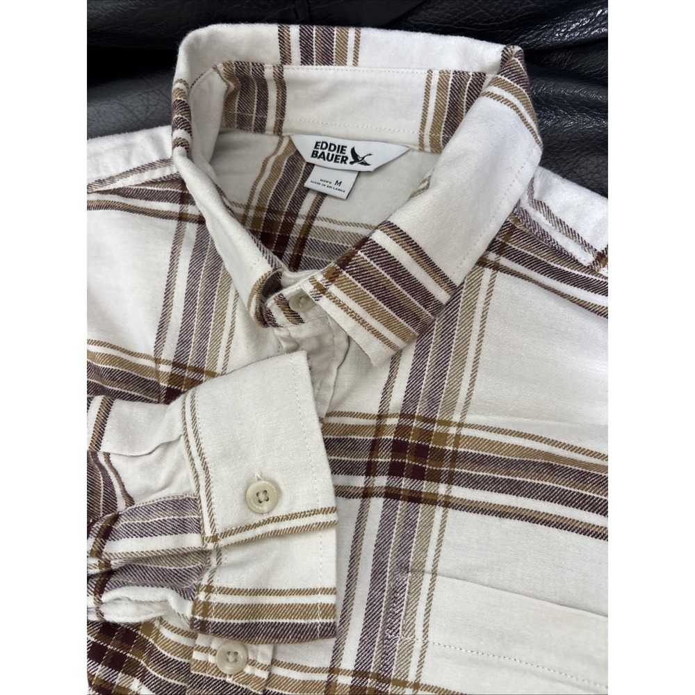 Eddie Bauer Mens Medium Classic Fit Plaid Button Up Long Sleeve Shirt Tan Plaid